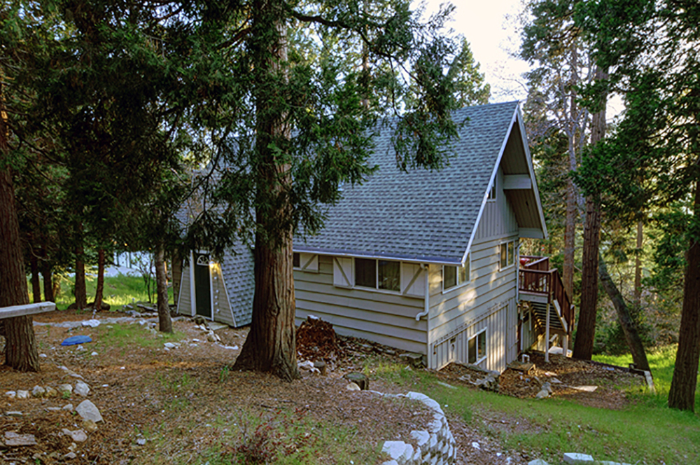 House for sale iin Lake Arrowhead